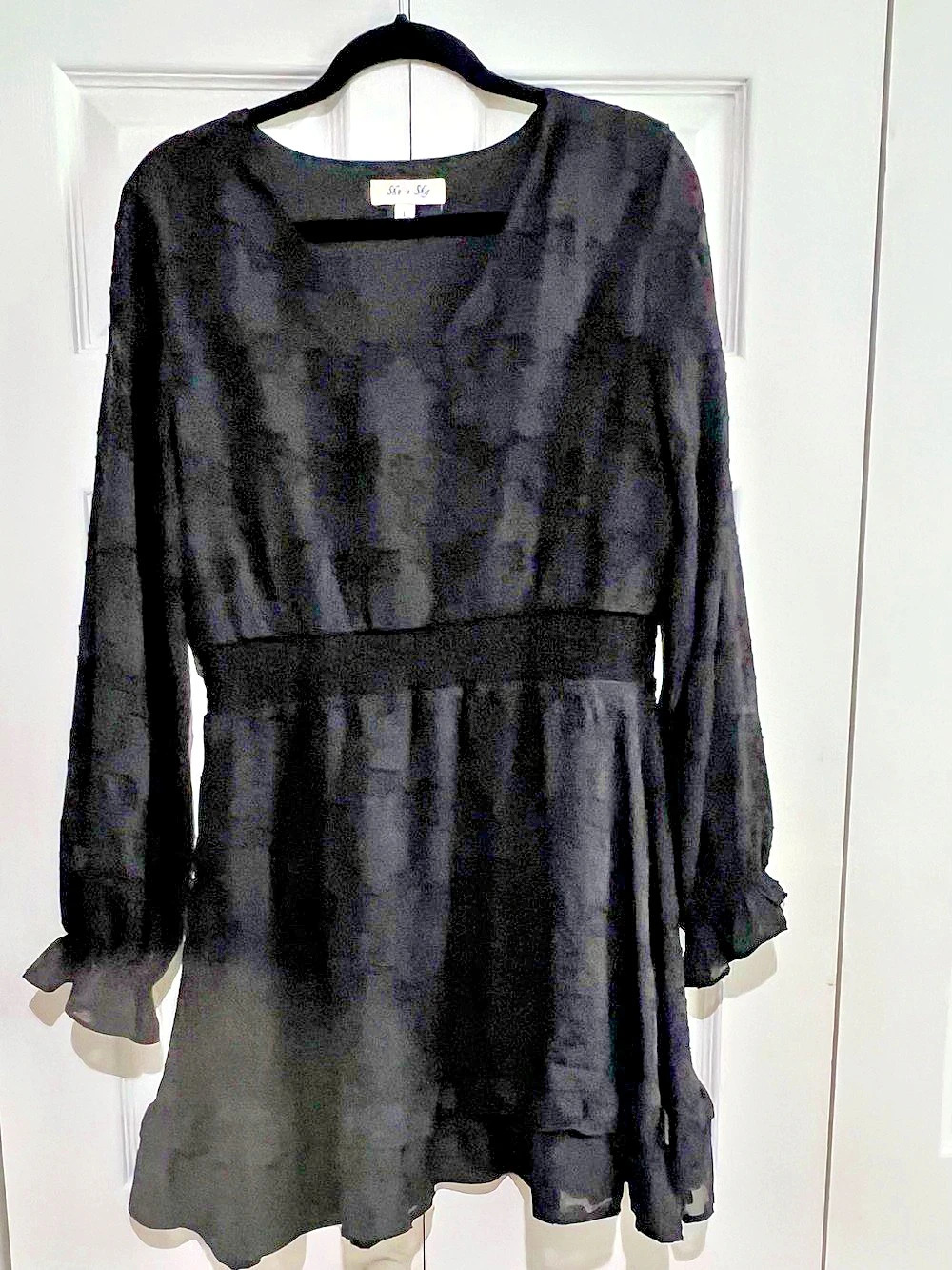 She + Sky Women's Black Jacquard Mini Dress Large